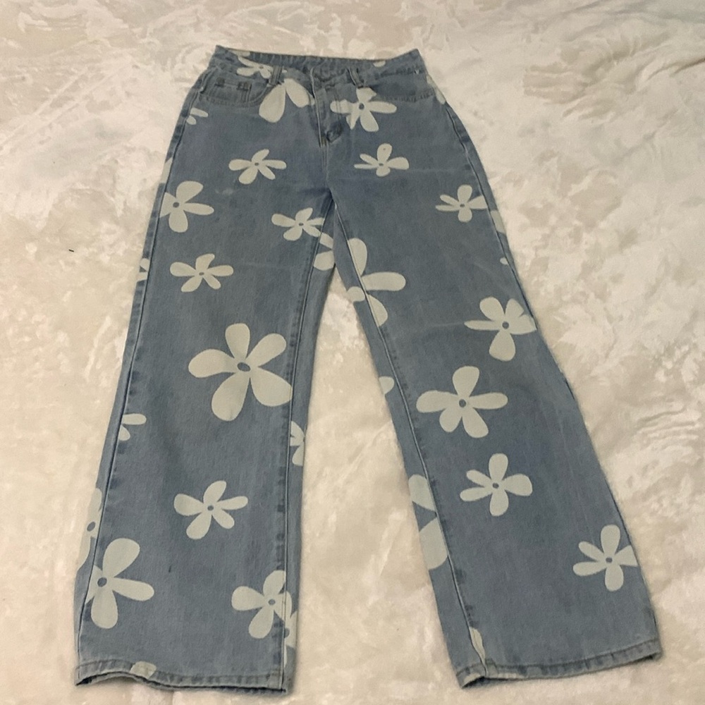 Flower denim jeans